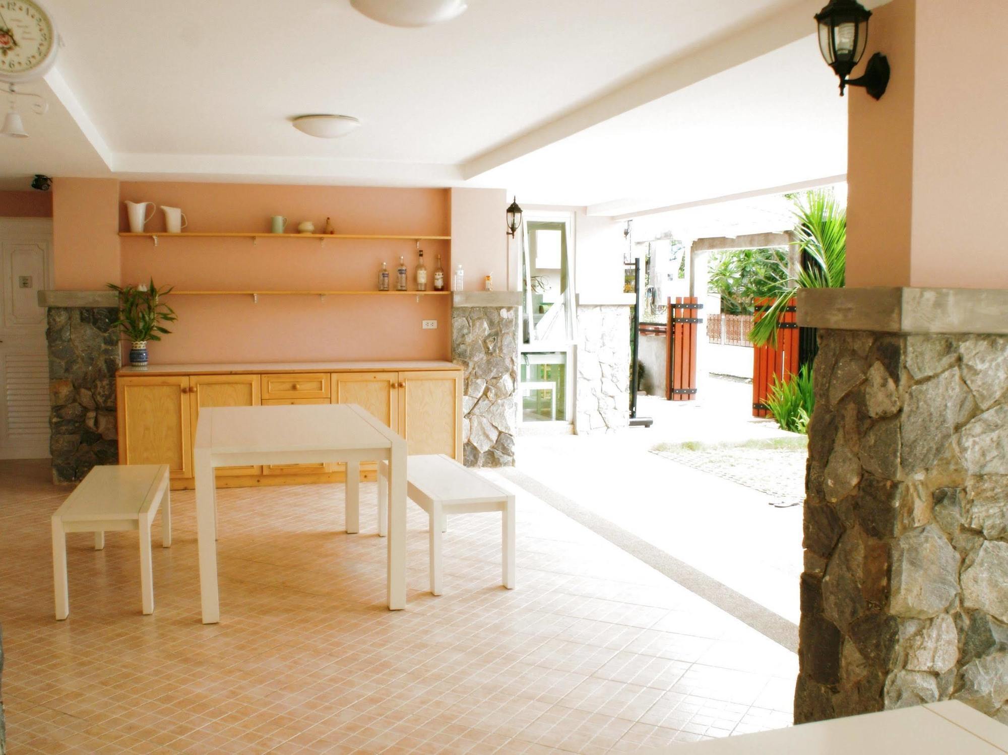 Triple Palms House Hotel Chiang Mai Exterior foto