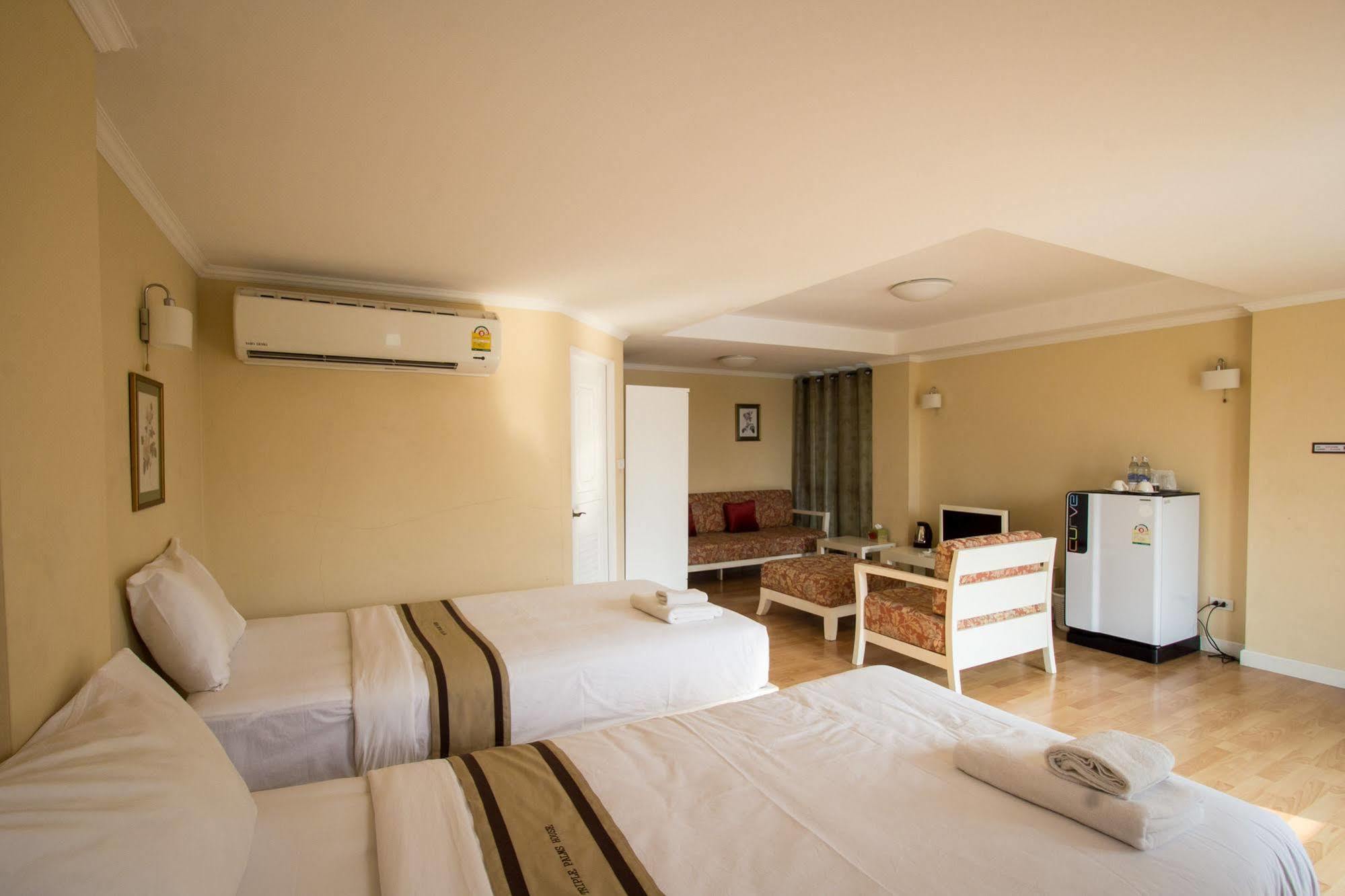 Triple Palms House Hotel Chiang Mai Exterior foto